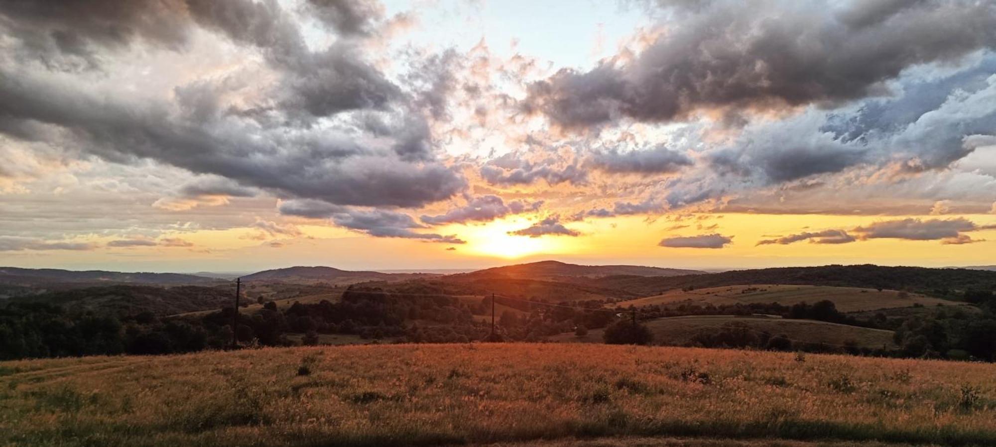 Mountaintop Panoramaview Casa In Bihor Apuseni วาดูกริชูลุย ภายนอก รูปภาพ